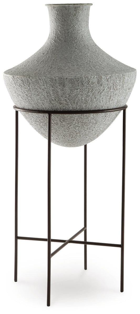 Ashley Express - Estonbank Vase