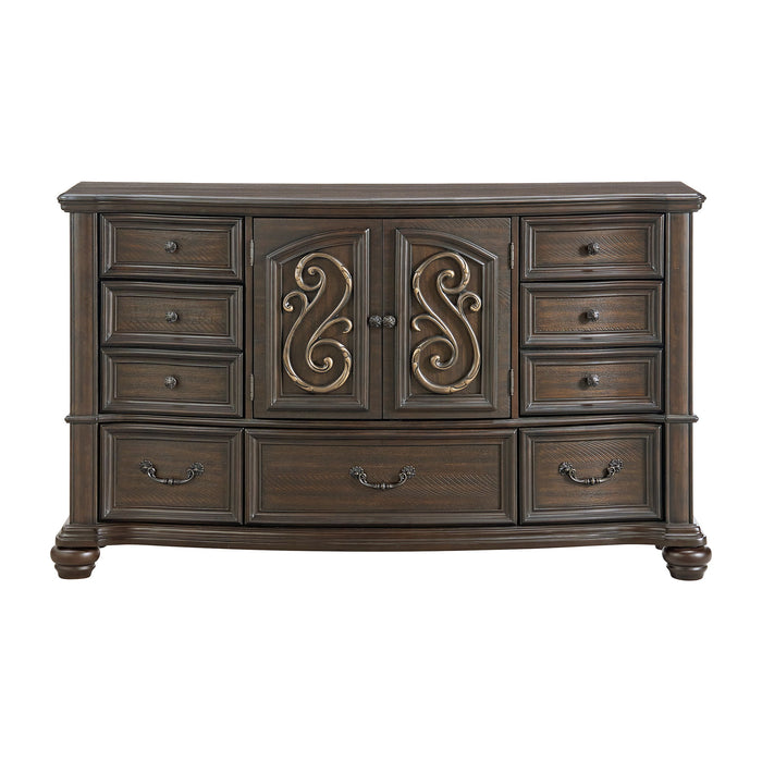 Brunswick - 7-Drawer Dresser