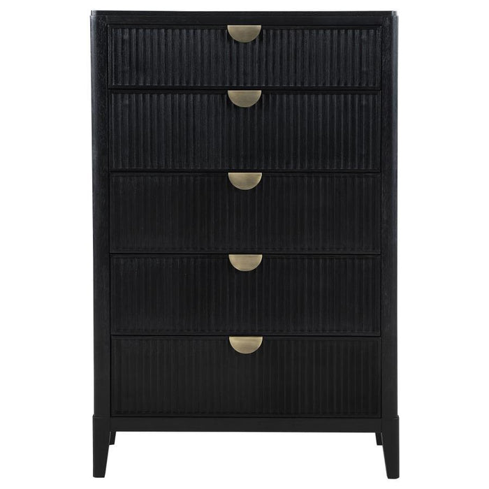 Brookmead - 5-Drawer Bedroom Chest - Black