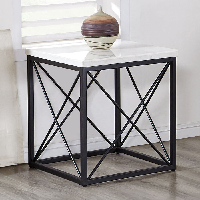 Skyler - Table