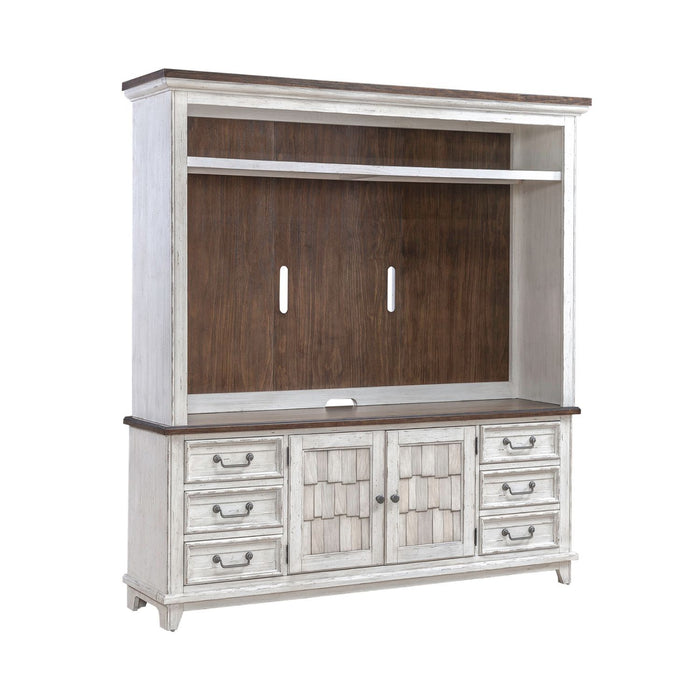 River Place - Entertainment Center