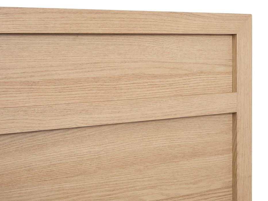 Merrifield - Panel Bed