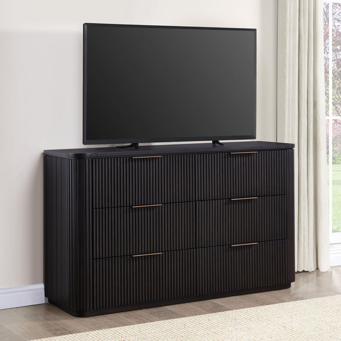 Henry - Dresser