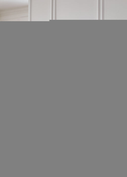 Lavinton Queen Poster Bed with Mirrored Dresser and Nightstand