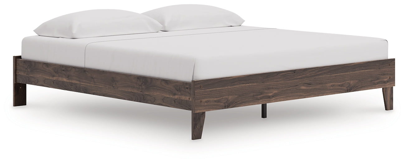 Ashley Express - Calverson King Platform Bed