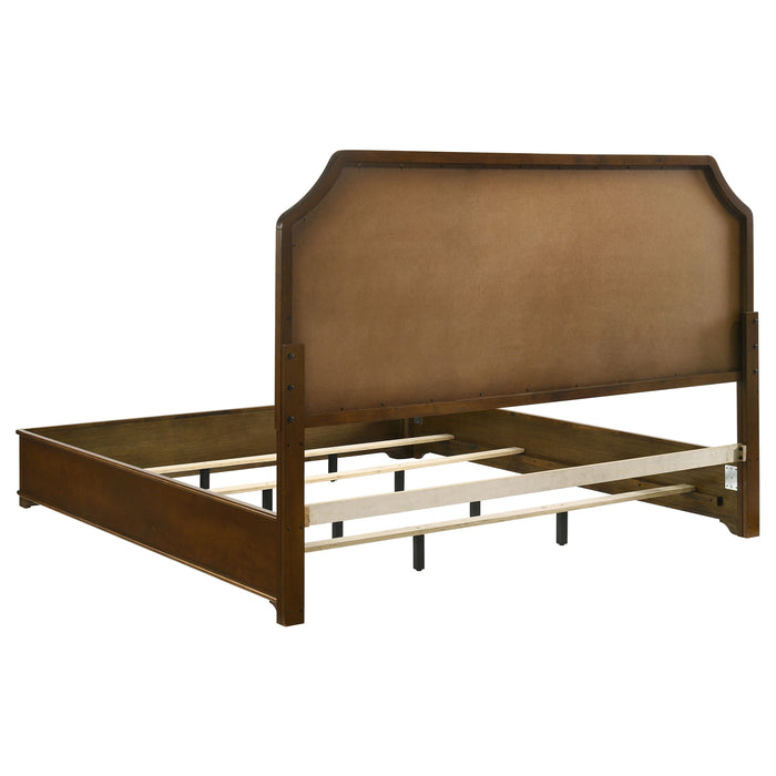 Garland 4-piece Eastern King Bedroom Set Brown Cherry