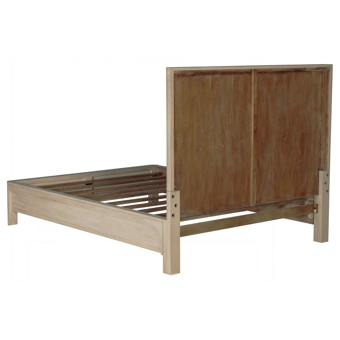 Solano 4-piece Eastern King Bedroom Set Weathered Mango