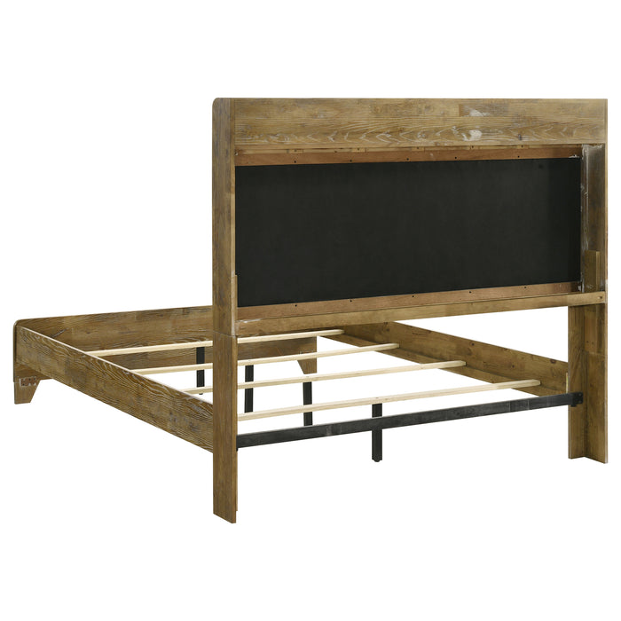 Henderson 4-piece Eastern King Bedroom Set Medium Oak