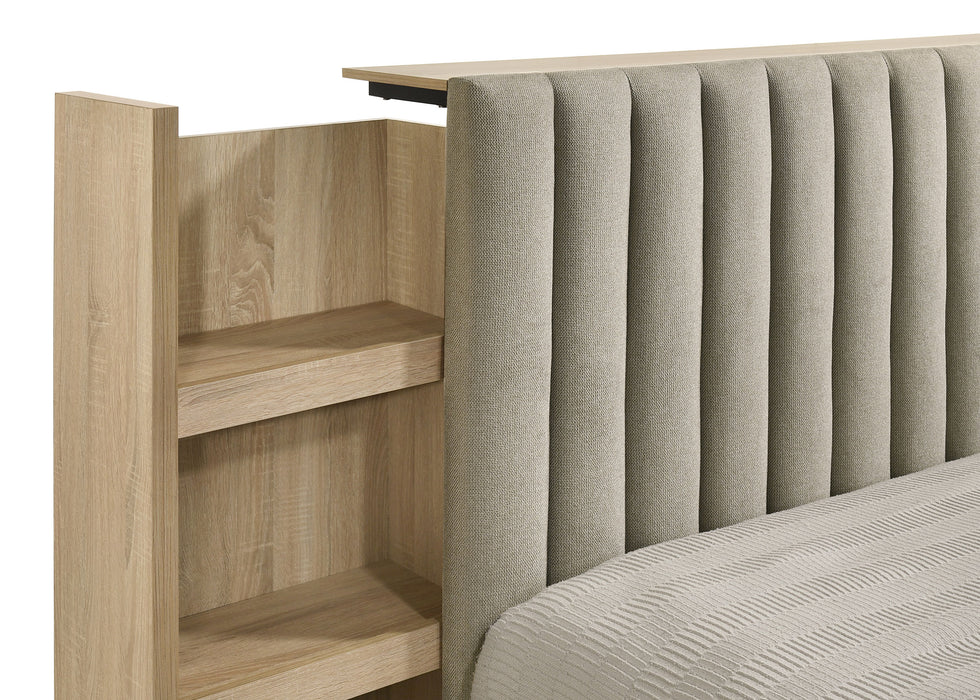 Arielle 4-piece Eastern King Bedroom Set Light Oak