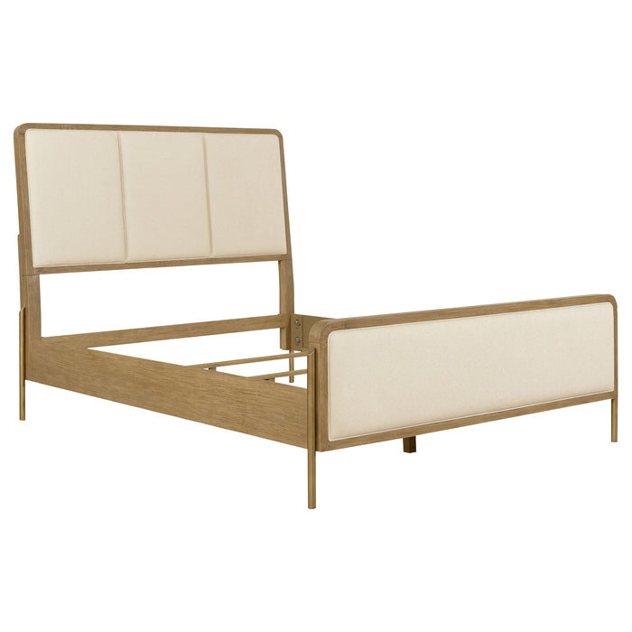 Arini 5-piece Eastern King Bedroom Set Cream and Sand Wash