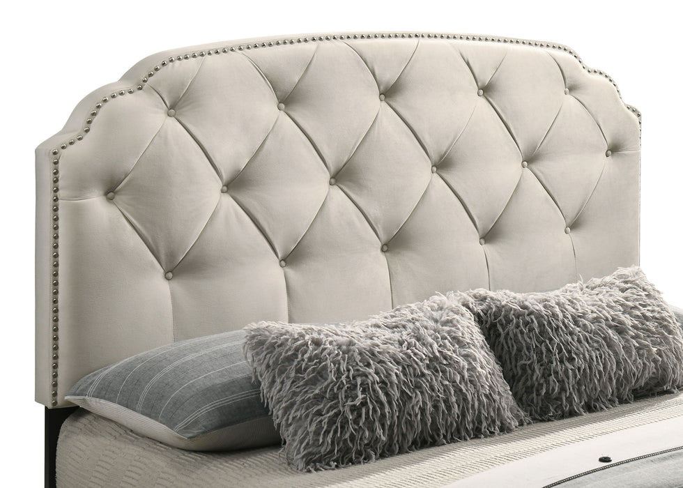 Marianna 4-drawer Upholstered Queen Storage Bed Cream