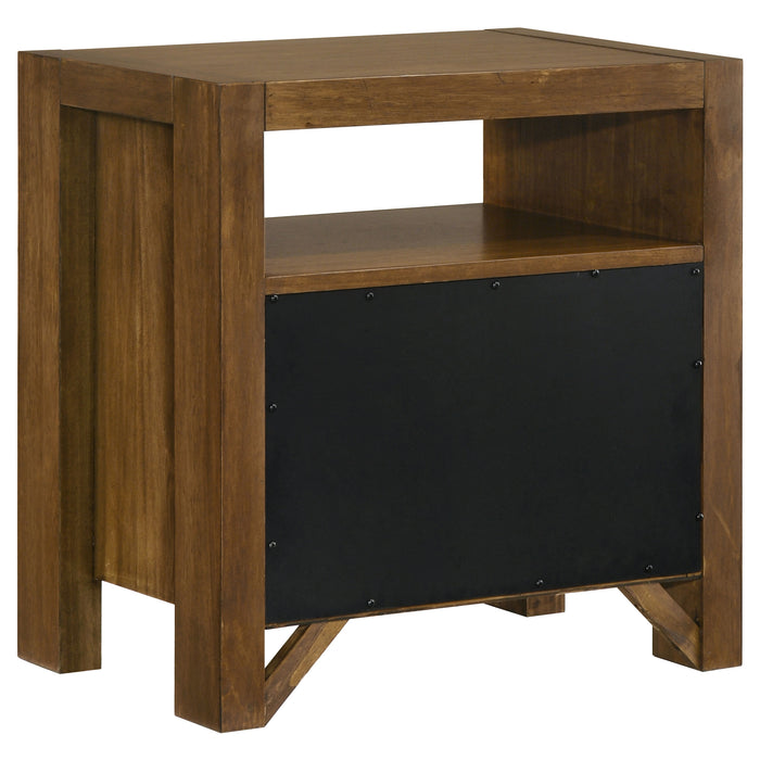 Adderley 4-piece California King Bedroom Set Warm Brown