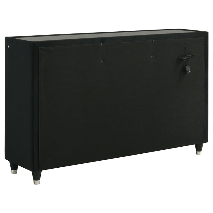 Lorient 4-piece California King Bedroom Set Black