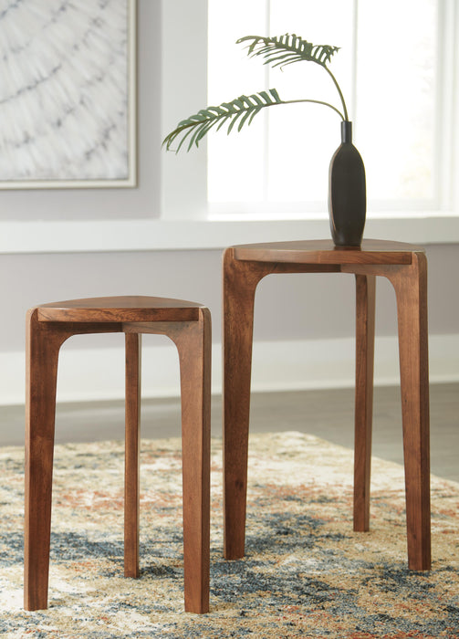 Ashley Express - Brynnleigh Accent Table Set (2/CN)