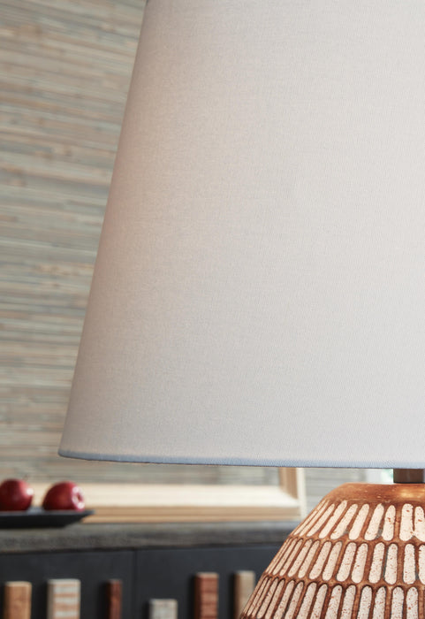 Ashley Express - Darrich Metal Table Lamp (1/CN)