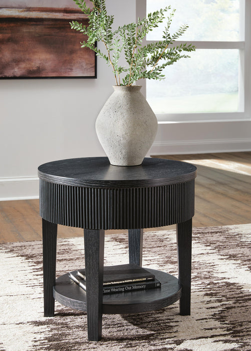 Ashley Express - Marstream Round End Table