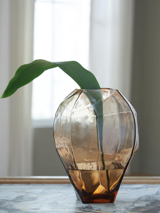 Ashley Express - Ewart Vase