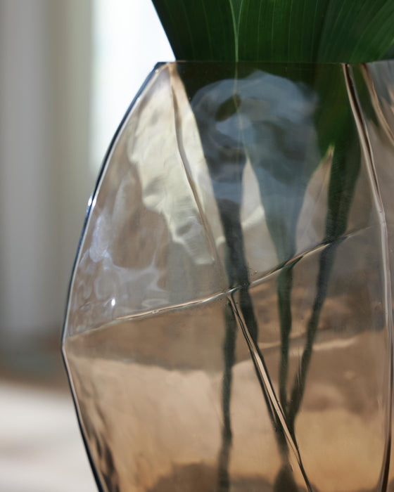 Ashley Express - Ewart Vase