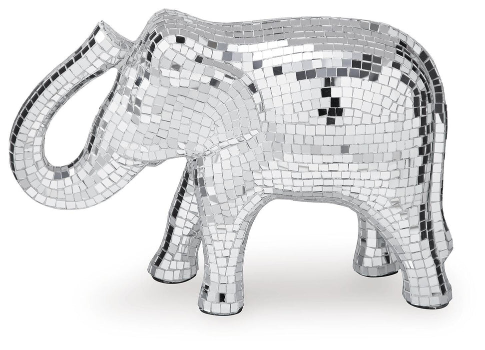Ashley Express - Hallmont Sculpture
