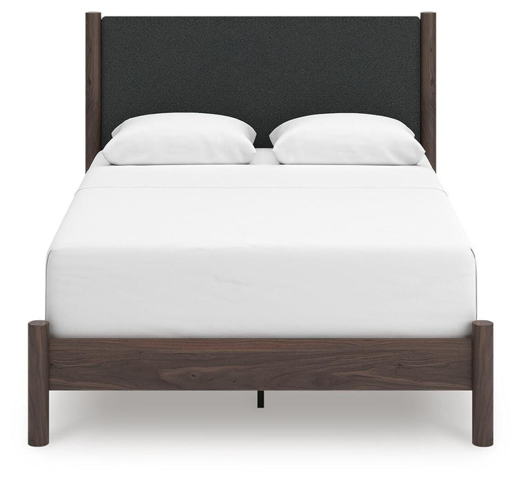 Pamytta Queen Upholstered Panel Bed, Dresser, Mirror and Nightstand