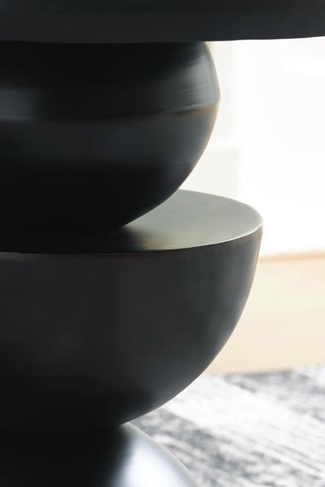 Ashley Express - Kurtson Accent Table