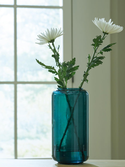 Ashley Express - Inisland Vase