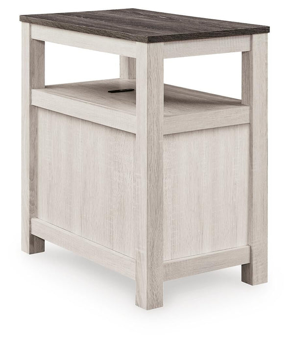 Ashley Express - Fendenmore Chair Side End Table
