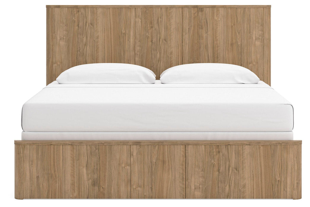 Gramburg King Panel Bed