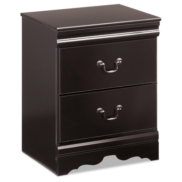 Huey Vineyard Queen Sleigh Headboard Bed with Mirrored Dresser, Chest and Nightstand