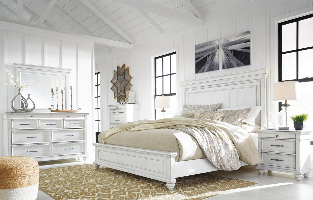 Kanwyn Queen Panel Bed with Mirrored Dresser, Chest and Nightstand