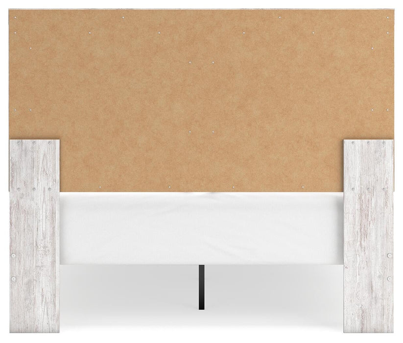 Cayboni Queen Panel Bed with Mirrored Dresser