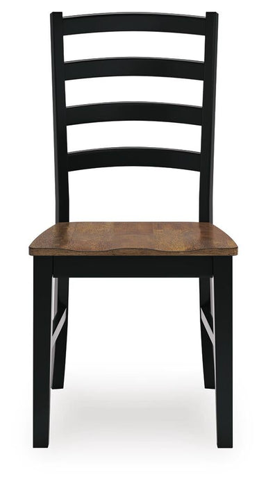 Wildenauer Dining Table and 4 Chairs