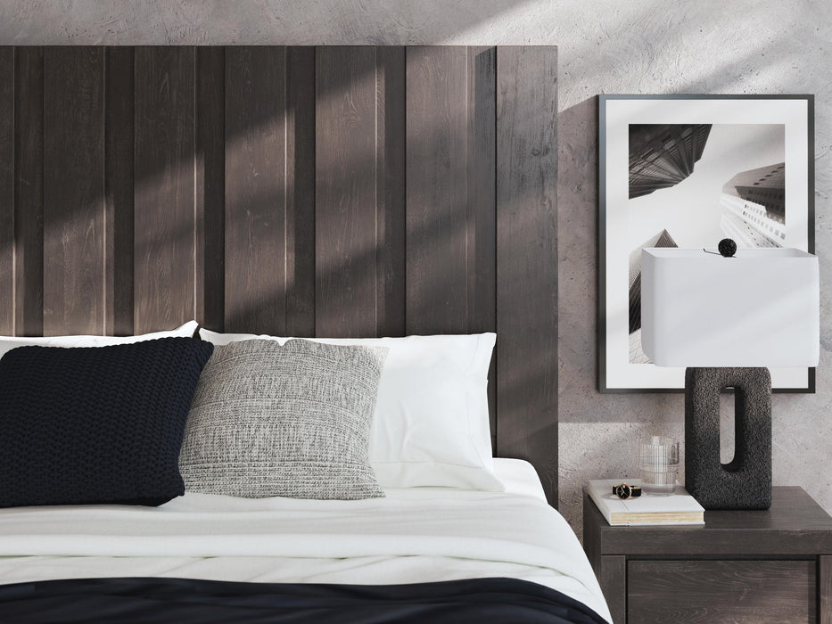 Parlayon King Panel Bed, Dresser and Mirror