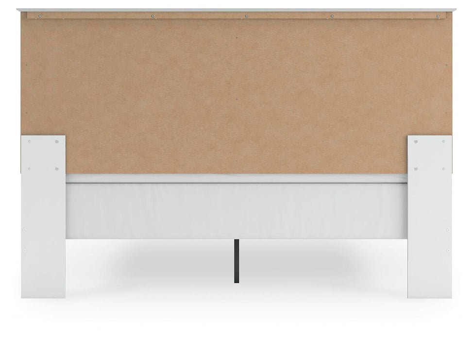 Bostwick Shoals King Panel Bed, Dresser and Mirror