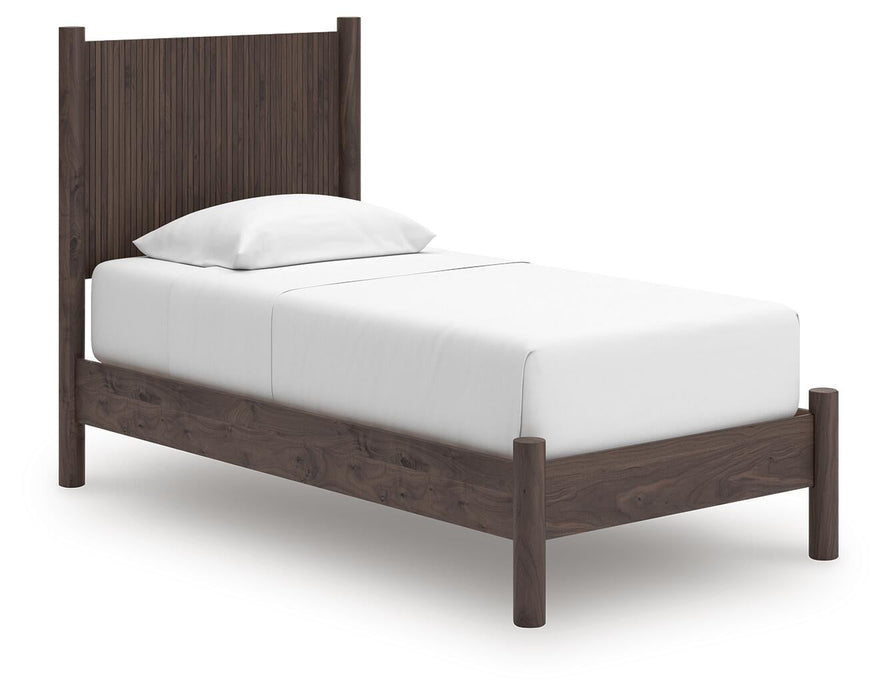 Cadmori Twin Panel Platform Bed, Dresser and Mirror