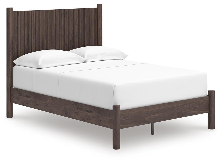 Cadmori Full Panel Platform Bed, Dresser and Mirror