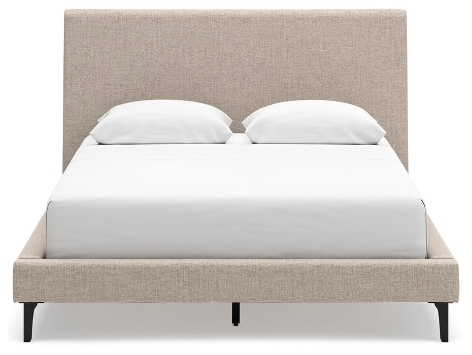 Cielden Queen Upholstered Bed with Roll Slats, Dresser and Mirror