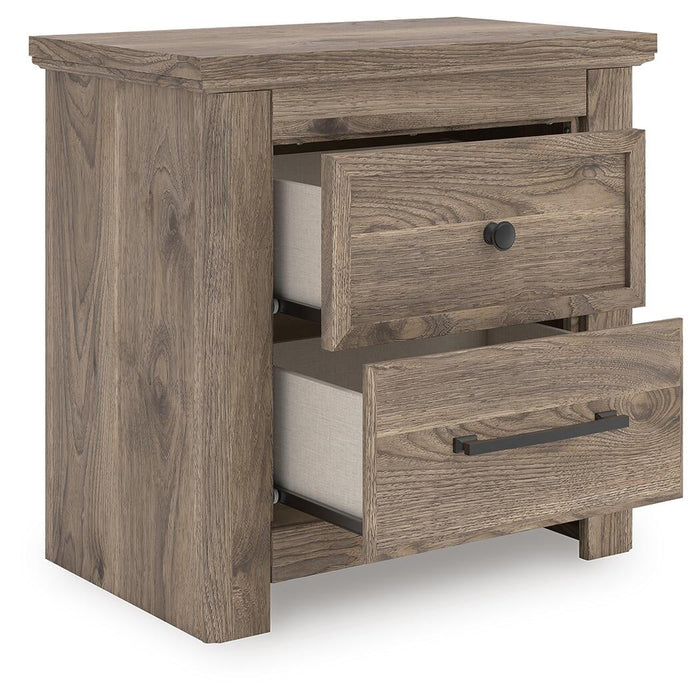 Keithland Queen Poster Bed with Mirrored Dresser and Nightstand