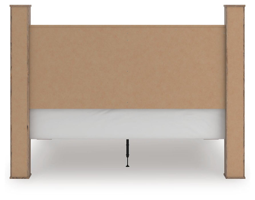 Keithland King Poster Bed, Dresser and Mirror