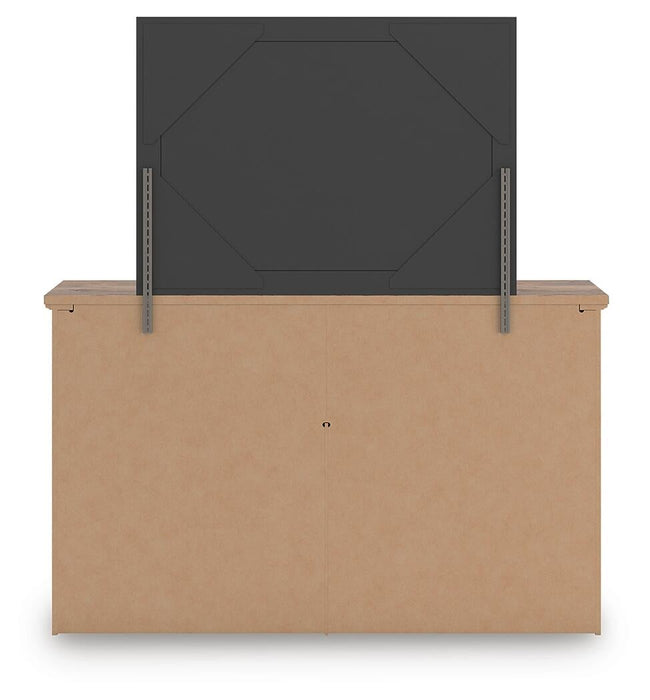Keithland King Poster Bed, Dresser, Mirror and Nightstand